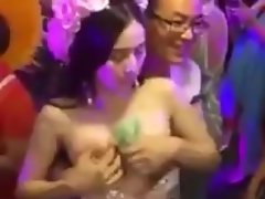 Trung Quốc Unselfishness Bosom Squeeze